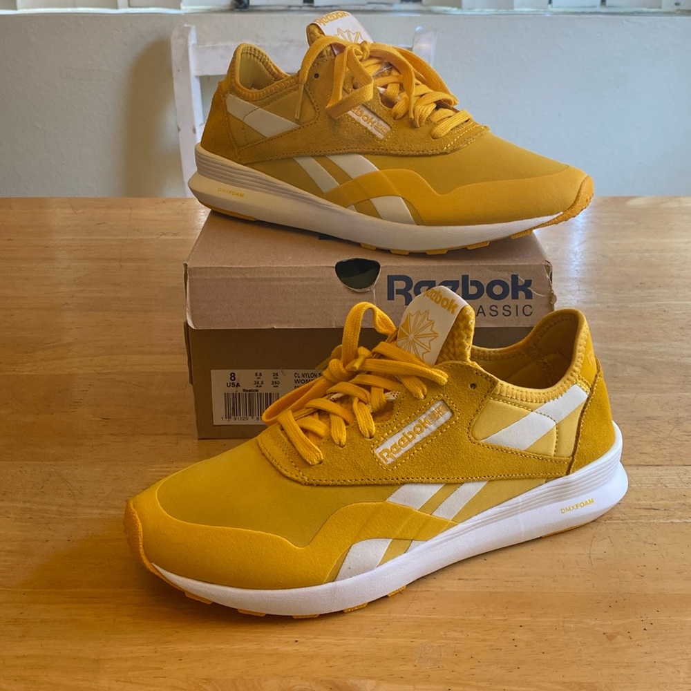 Reebok Classic Women’s Sneakers